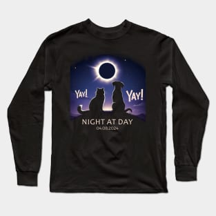 Cat and Dog Watching Solar Eclipse April 8 2024 Long Sleeve T-Shirt